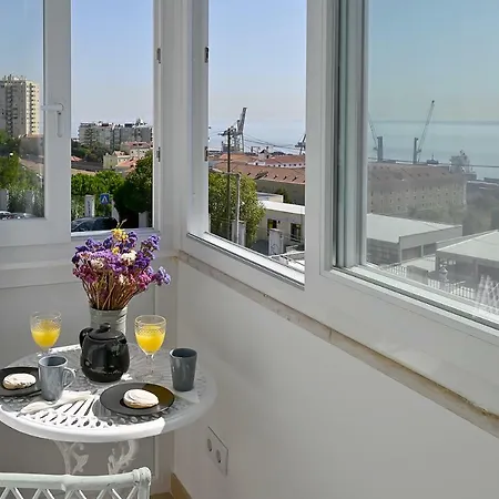 Myplacelisbon - Tagides River View *