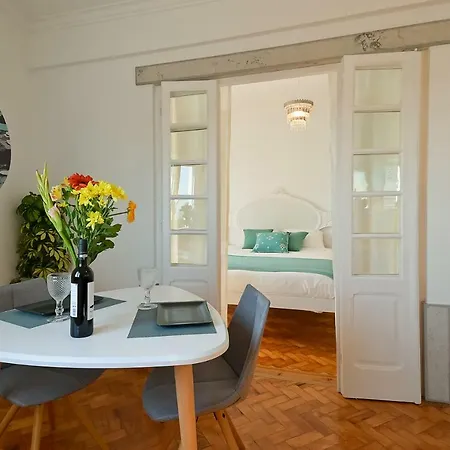 Myplacelisbon - Tagides River View Апартаменты *